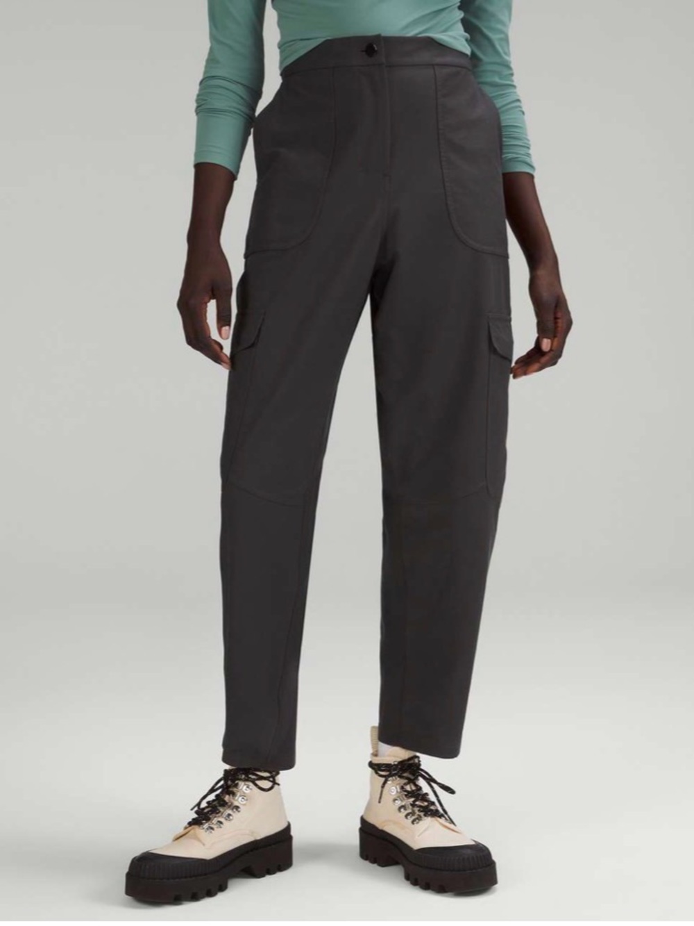 Light Utilitech Cargo Pocket High-Rise Pant